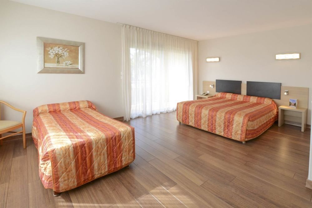 Hotel Poretta لوسيانا المظهر الخارجي الصورة